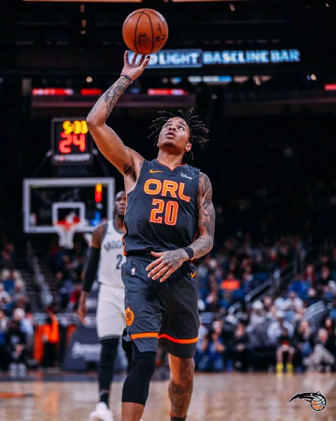 九游体育官方网站-风云突变!奥兰多魔术清晨状态回暖,欧冠版图或变,底气十足,数据趋势出现新变化的简单介绍