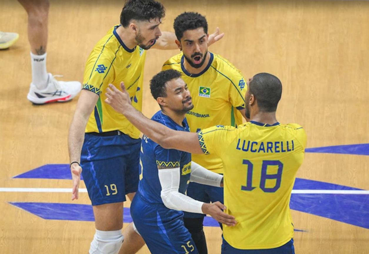 九游官网-包含赛地聚焦：英超赛前热度飙升；巴塞罗那绝杀压哨；引发热议；训练强度明显提升的词条